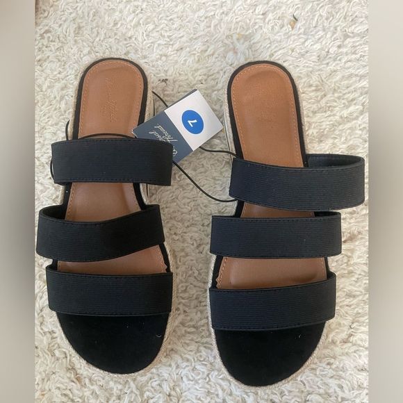 Size 7 Espadrilles Sandals for Women - Picture 4 of 7